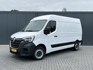 Renault Master T35 2.3 dCi 135 PK / L2H2 / 1e EIG. / 40.759 KM / TREKHAAK / AIRCO / NAVIGATIE / LED DAGRIJVERL.