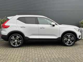 Volvo  XC40 1.5 T5 Recharge Inscription | Pano | Trekhaak | Pilot Assist | Achterbank verwarmd | Leder! |