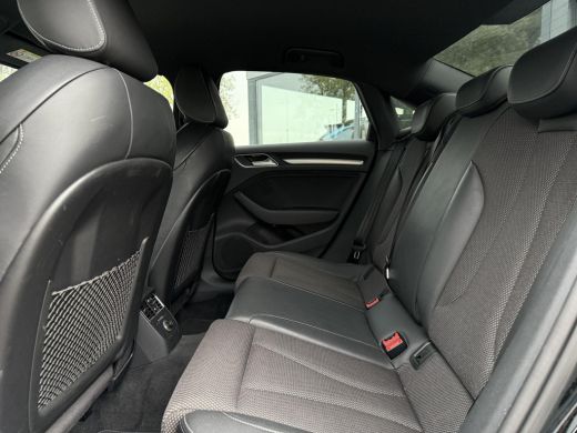 Audi A3 Limousine Aut. 35 TFSI CoD S-Line | Navi | Virtual | Xenon | ActivLease financial lease