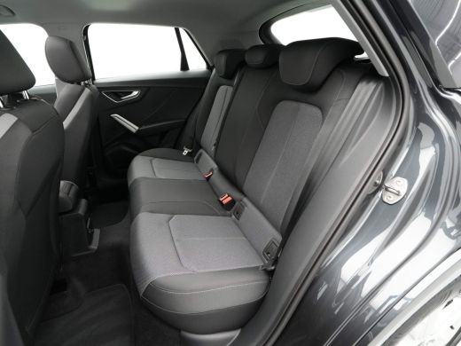 Audi Q2 35 TFSI 150 pk S-Tronic Advanced edition Panoramadak Navigatie Climatronic Parkeersensoren 113 ActivLease financial lease