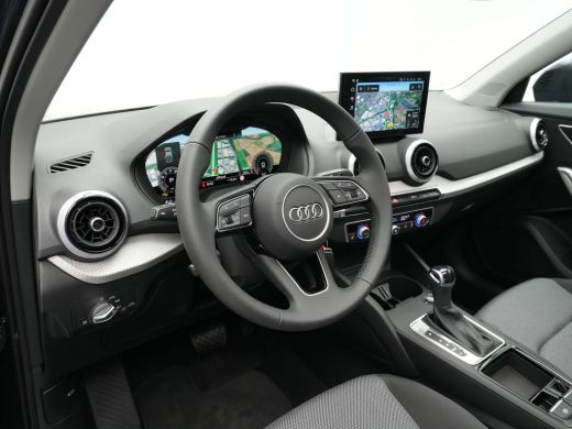 Audi Q2 35 TFSI 150 pk S-Tronic Advanced edition Panoramadak Navigatie Climatronic Parkeersensoren 113 ActivLease financial lease
