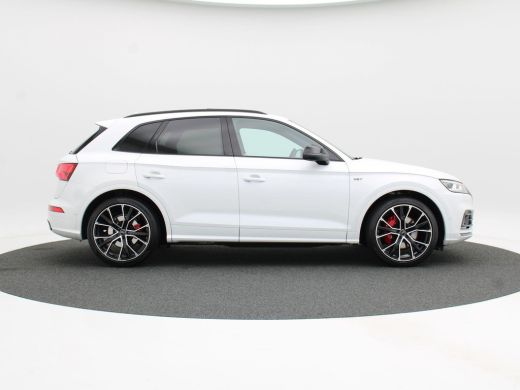Audi SQ5 3.0 TFSi 355 Pk quattro Pro Line Plus | Panoramadak | Trekhaak | 360 Camera | B&O Audio | Head Up... ActivLease financial lease