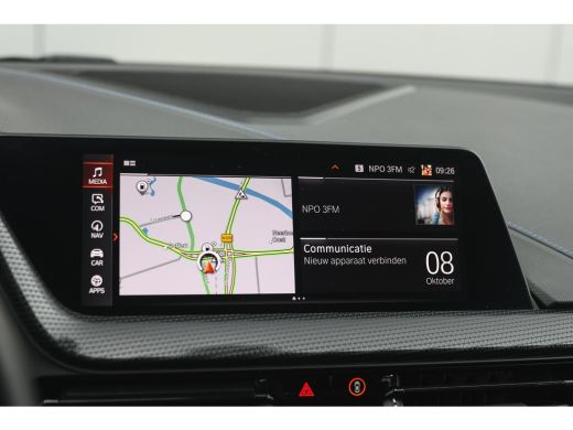 BMW 1 Serie 118i High Executive M Sport Automaat / Panoramadak / Sportstoelen / Achteruitrijcamera / Adaptiev... ActivLease financial lease