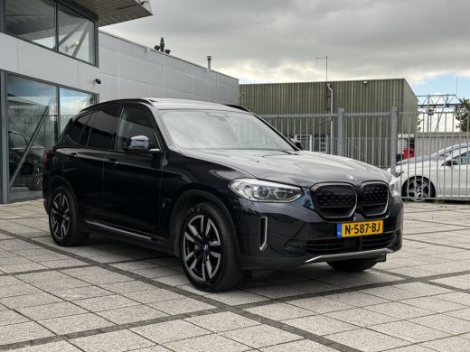 BMW iX3 Executive 80 kWh | Trekhaak | Panorama | Leder | Navi | Camera | ActivLease financial lease