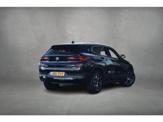 BMW X2 sDrive18i High Executive | Camera | Climate | Cruise | 18" LM ActivLease financial lease