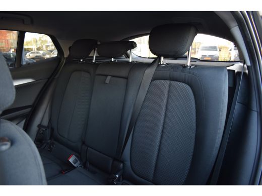 BMW X2 sDrive18i High Executive | Camera | Climate | Cruise | 18" LM ActivLease financial lease