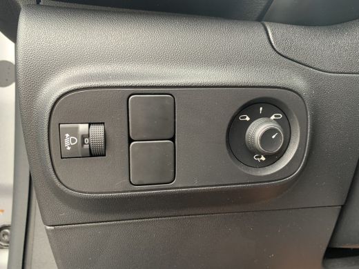 Citroën C3 1.2 PureTech Feel Edition | Airco | Cruise control | Navigatie | Led | Parkeersensoren achter | ActivLease financial lease