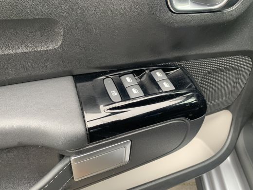 Citroën C3 1.2 PureTech Feel Edition | Airco | Cruise control | Navigatie | Led | Parkeersensoren achter | ActivLease financial lease