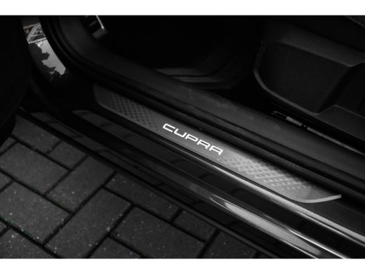 CUPRA Formentor Business 1.5 TSI e-Hybrid | Ambient light | Senheisser sound | 19" LM Glossy Black | Navi | Intel... ActivLease financial lease