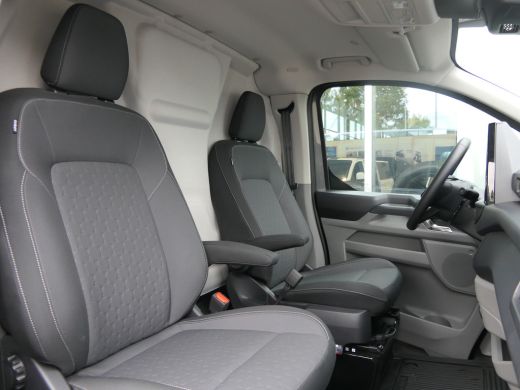 Ford E-Transit Custom 340 L2H1 Limited 65 kWh | 340 km Actieradius | Trekhaak | Navigatie | Bijrijders Stoel | Stoelver... ActivLease financial lease