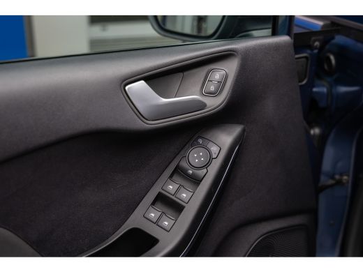 Ford Fiesta 1.0 EcoBoost Hybrid Titanium | Apple Carplay/Android Auto | Winterpack | DAB | Apple Carplay/Andr... ActivLease financial lease