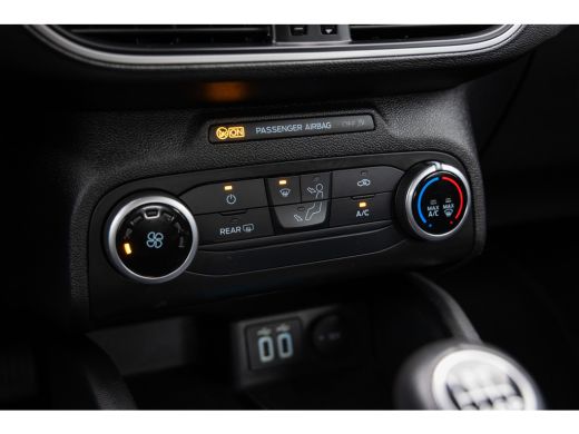 Ford Focus 1.0 EcoBoost Hybrid Trend Edition Business | Achteruitrijcamera | Apple Carplay/Android Auto|tele... ActivLease financial lease