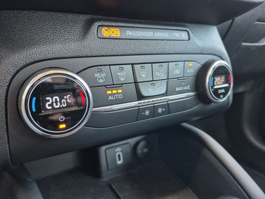 Ford Focus 1.0 EcoBoost Titanium Business | Apple Carplay/Android Auto|telefoonintegratie premium | Cruise c... ActivLease financial lease