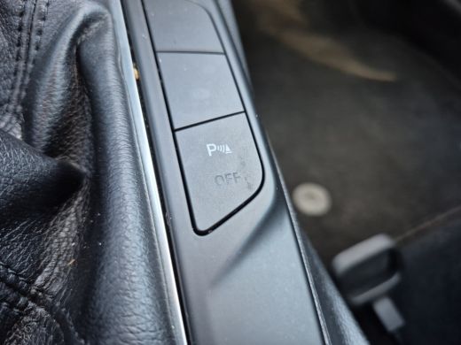 Ford Focus 1.0 EcoBoost Titanium Business | Apple Carplay/Android Auto|telefoonintegratie premium | Cruise c... ActivLease financial lease
