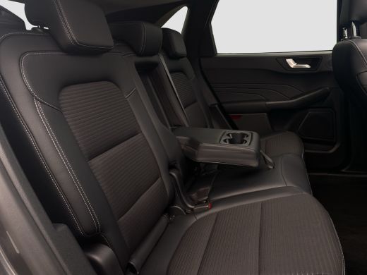 Ford Kuga 2.5 PHEV Titanium X | Pano-dak | Wegklap Trekhaak | B&O audio | 100% Dealer Onderhouden | Standka... ActivLease financial lease