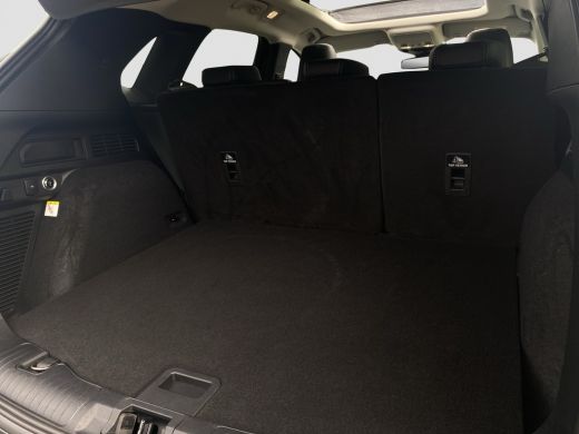 Ford Kuga 2.5 PHEV Titanium X | Pano-dak | Wegklap Trekhaak | B&O audio | 100% Dealer Onderhouden | Standka... ActivLease financial lease