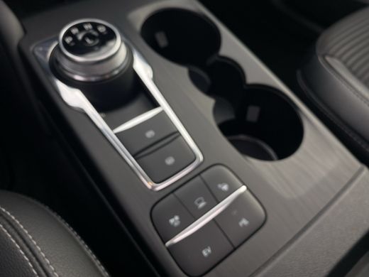 Ford Kuga 2.5 PHEV Titanium X | Pano-dak | Wegklap Trekhaak | B&O audio | 100% Dealer Onderhouden | Standka... ActivLease financial lease