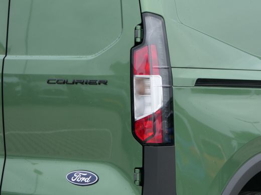 Ford Transit Courier 1.0 EcoBoost Automaat Active | Benzine | Winterpack | CarPlay/Android Auto | Camera | Cruise Cont... ActivLease financial lease