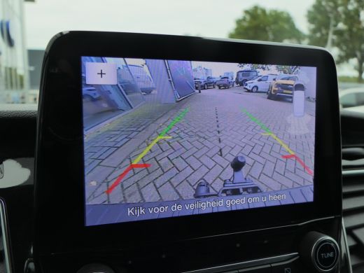 Ford Transit Custom 300 2.0 TDCI L2H1 Limited | Trekhaak | Camera | Lane Assist | Stoelverwarming | Verwarmde Voorrui... ActivLease financial lease