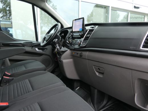 Ford Transit Custom 300 2.0 TDCI L2H1 Limited | Trekhaak | Camera | Lane Assist | Stoelverwarming | Verwarmde Voorrui... ActivLease financial lease