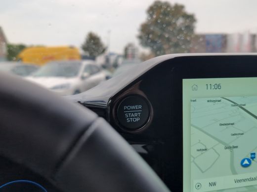 Ford Transit Custom 320 2.5 PHEV L2H1 Sport Dubbel Cabine | Direct leverbaar! | Trekhaak | LED | 19 inch | Dubbele sc... ActivLease financial lease