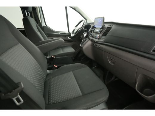 Ford Transit Custom 340 2.0 TDCI L2H1 | DC | Automaat | Airco | Cruise | Camera | 2xSchuifdeur | Carplay | Trekh. Imp... ActivLease financial lease