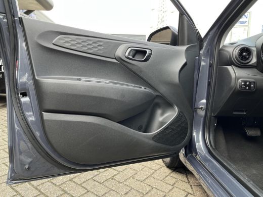 Hyundai i10 1.0 Automaat | Rijklaarprijs! | Apple Carplay/ Android Auto | Stoel & stuurverwarming | Cruise Co... ActivLease financial lease