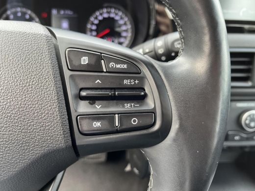 Hyundai i10 1.0 Automaat | Rijklaarprijs! | Apple Carplay/ Android Auto | Stoel & stuurverwarming | Cruise Co... ActivLease financial lease