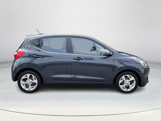 Hyundai i10 1.0 Automaat | Rijklaarprijs! | Apple Carplay/ Android Auto | Stoel & stuurverwarming | Cruise Co... ActivLease financial lease