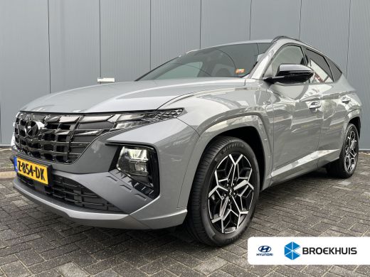 Hyundai Tucson 1.6 T-GDI 265pk PHEV N-Line 4WD | Leder | Climate | Keyless | Navigatie | Elek. Klep | Full - Led... Hyundai Tucson 1.6 T-GDI 265pk PHEV N-Line 4WD | Leder | Climate | Keyless | Navigatie | Elek. Klep | Full - Led...