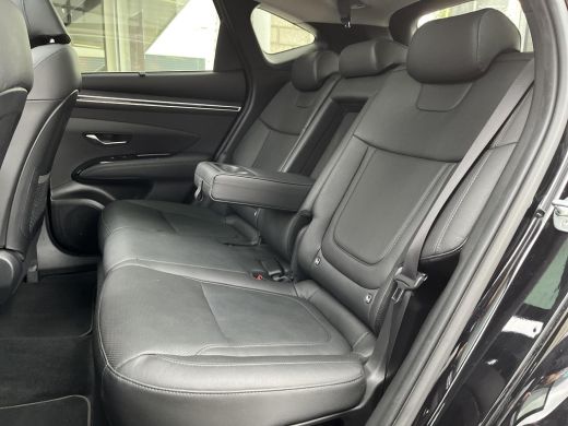 Hyundai Tucson 1.6 T-GDI PHEV Premium Sky 4WD | Rijklaarprijs! | Panoramadak | Stoel & stuurverwarming | Adaptie... ActivLease financial lease