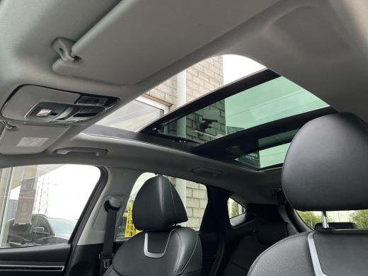 Hyundai Tucson 1.6 T-GDI PHEV Premium Sky 4WD | Rijklaarprijs! | Panoramadak | Stoel & stuurverwarming | Adaptie... ActivLease financial lease