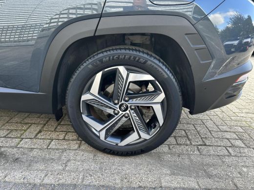 Hyundai Tucson Hybrid 1.6 T-GDI HEV Premium Sky | Stoelverwarming/verkoeling | Stuurverwarming | Schuif-kantel dak | Le... ActivLease financial lease