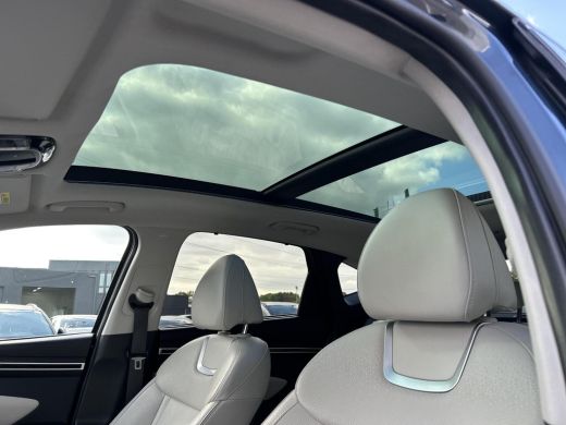 Hyundai Tucson Hybrid 1.6 T-GDI HEV Premium Sky | Stoelverwarming/verkoeling | Stuurverwarming | Schuif-kantel dak | Le... ActivLease financial lease