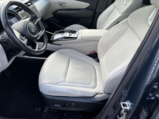 Hyundai Tucson Hybrid 1.6 T-GDI HEV Premium Sky | Stoelverwarming/verkoeling | Stuurverwarming | Schuif-kantel dak | Le... ActivLease financial lease