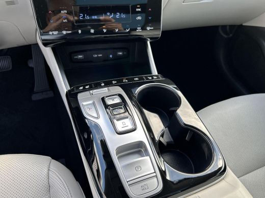 Hyundai Tucson Hybrid 1.6 T-GDI HEV Premium Sky | Stoelverwarming/verkoeling | Stuurverwarming | Schuif-kantel dak | Le... ActivLease financial lease