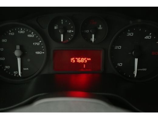 Iveco Daily 35S14 2.3 410 | Foodtruck | Bezorgauto | Verkoopwagen | Bakwagen | Zijdeur | Camper | Inrichting ... ActivLease financial lease