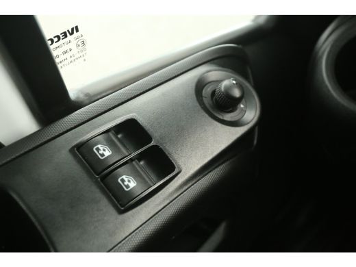 Iveco Daily 35S14 2.3 410 | Foodtruck | Bezorgauto | Verkoopwagen | Bakwagen | Zijdeur | Camper | Inrichting ... ActivLease financial lease