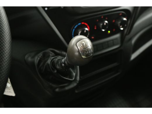 Iveco Daily 35S14 2.3 410 | Foodtruck | Bezorgauto | Verkoopwagen | Bakwagen | Zijdeur | Camper | Inrichting ... ActivLease financial lease