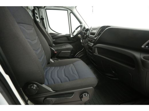 Iveco Daily 35S14 2.3 410 | Foodtruck | Bezorgauto | Verkoopwagen | Bakwagen | Zijdeur | Camper | Inrichting ... ActivLease financial lease