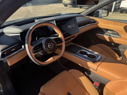 Mazda 6 Takumi Plus Long Range 80 kWh | Stoelverwarming/verkoeling | Stuurverwarming | Panoramadak | Adap... ActivLease financial lease