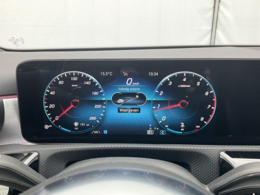 Mercedes-Benz A-Klasse 180 Business Solution AMG Pano Memory Sfeerverl Carplay Led Stoelverw VOL! ActivLease financial lease
