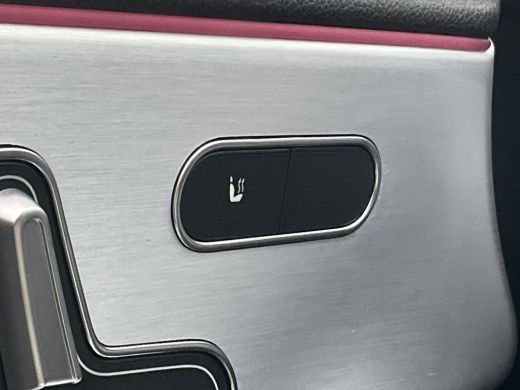 Mercedes-Benz A-Klasse 180 Business Solution AMG Pano Memory Sfeerverl Carplay Led Stoelverw VOL! ActivLease financial lease