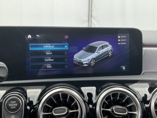 Mercedes-Benz A-Klasse 180 Business Solution AMG Pano Memory Sfeerverl Carplay Led Stoelverw VOL! ActivLease financial lease