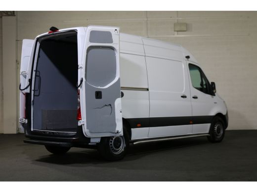 Mercedes-Benz eSprinter L2 H2 55 kWh Airco 270gr Achterdeuren ActivLease financial lease