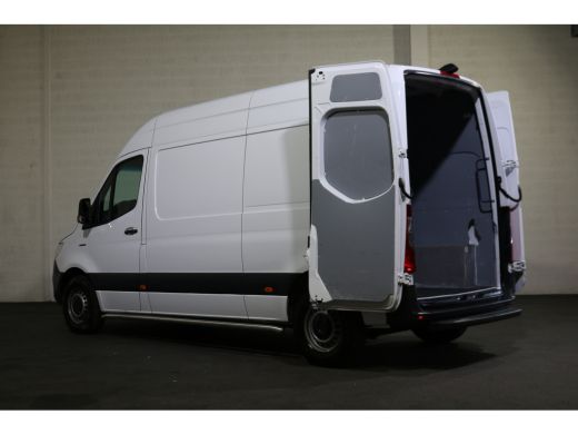 Mercedes-Benz eSprinter L2 H2 55 kWh Airco 270gr Achterdeuren ActivLease financial lease