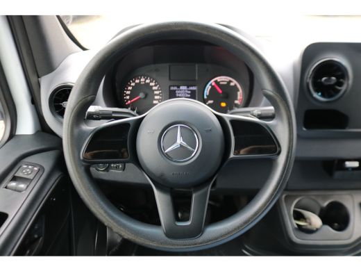 Mercedes-Benz eSprinter L2 H2 55 kWh Airco 270gr Achterdeuren ActivLease financial lease