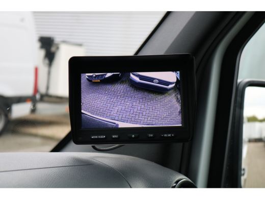 Mercedes-Benz eSprinter L2 H2 55 kWh Airco 270gr Achterdeuren ActivLease financial lease