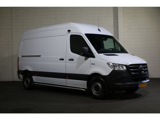 Mercedes-Benz eSprinter L2 H2 55 kWh Airco 270gr Achterdeuren ActivLease financial lease