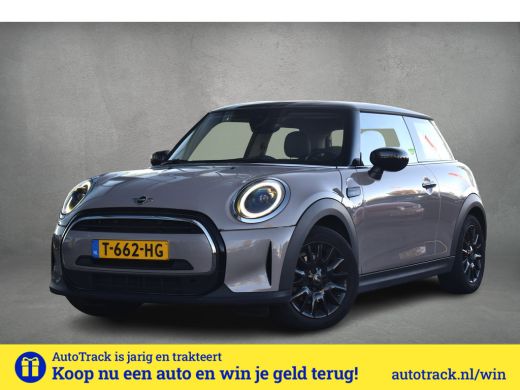 Mini Cooper 1.5 Cooper Camden Edition | Apple CarPlay | Half Leer | Cruise | Climate Mini Cooper 1.5 Cooper Camden Edition | Apple CarPlay | Half Leer | Cruise | Climate
